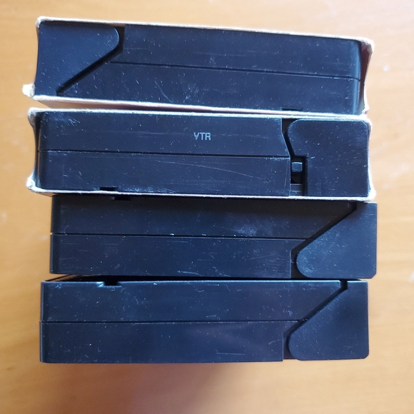 New Kids on the Block VHS Tapes x4 - Picture 4 of 7